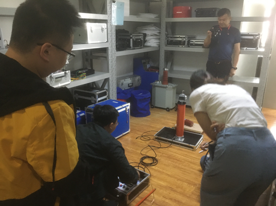 直流高压发生器试验现场