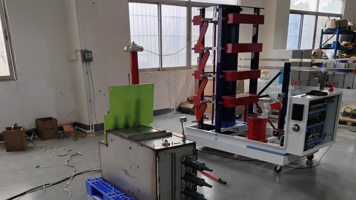 冲击电压发生器