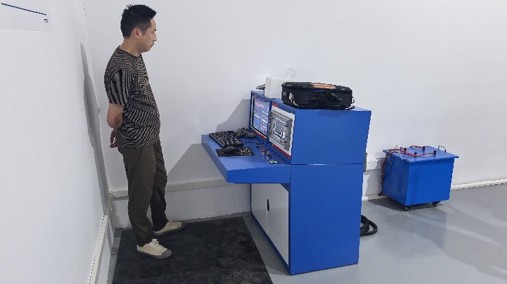 局部放电测试系统