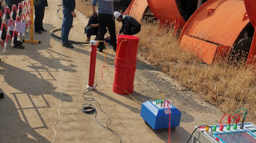 串联谐振耐压试验装置